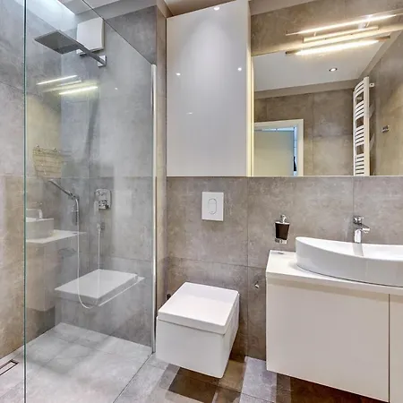 Luxury Bianco * Sopot